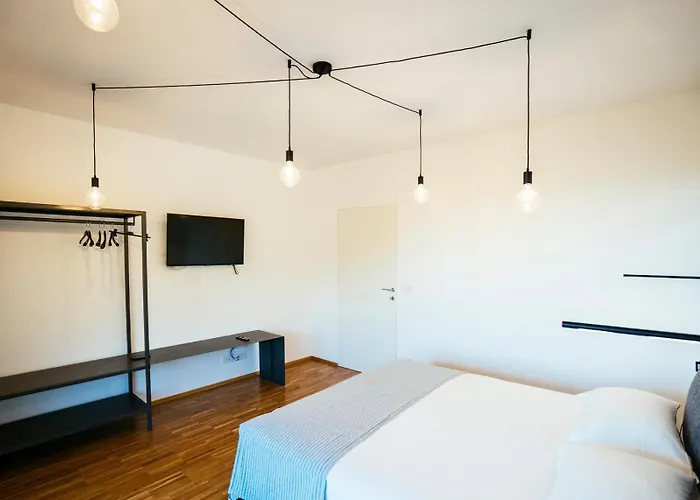 Sporting Pinamare 公寓式酒店 4*